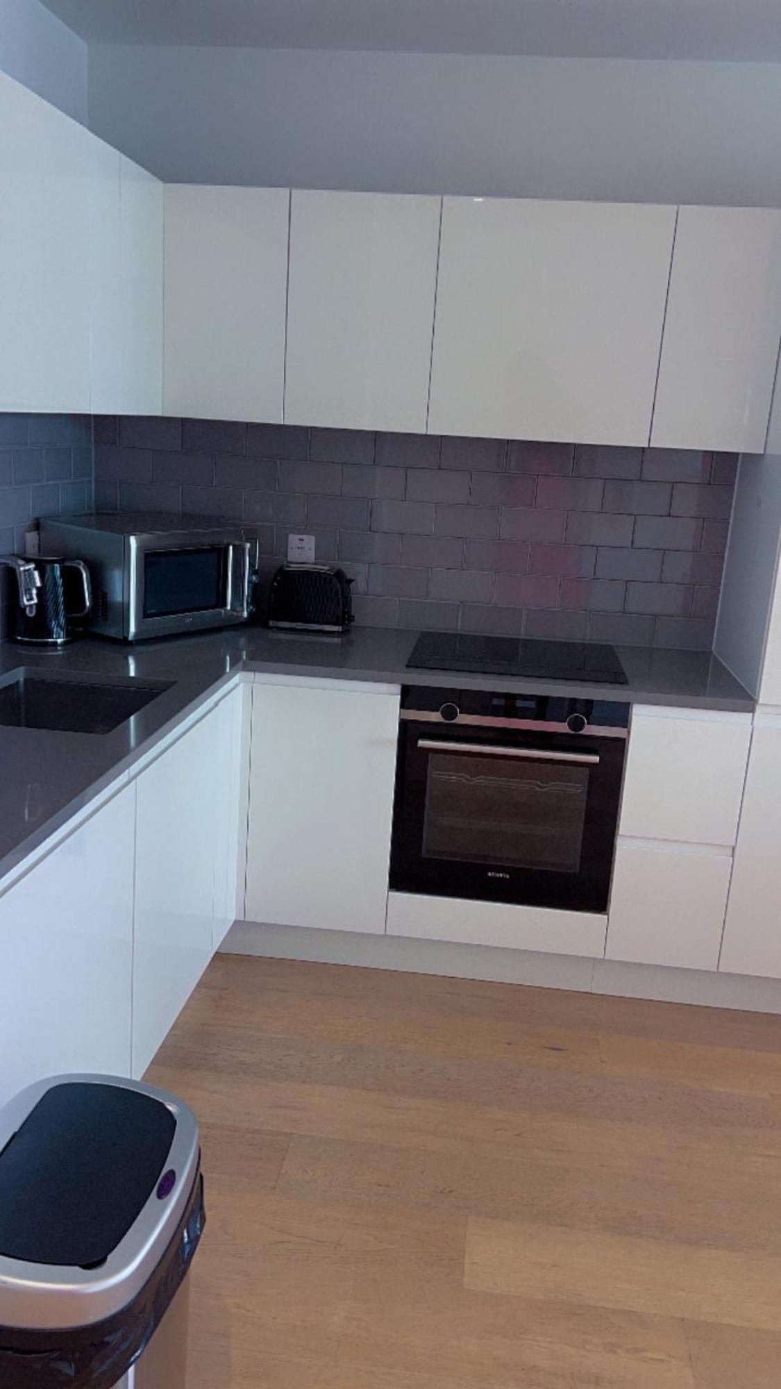 Ds Rentals - Entire 1 Bedroom Apartment London Exterior foto